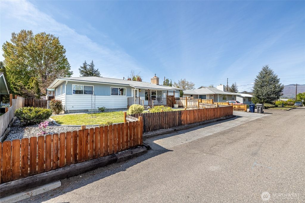 312 Marie Avenue, Wenatchee, WA 98802