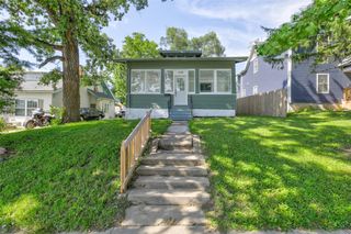 1135 Euclid Avenue, Des Moines, IA 50313