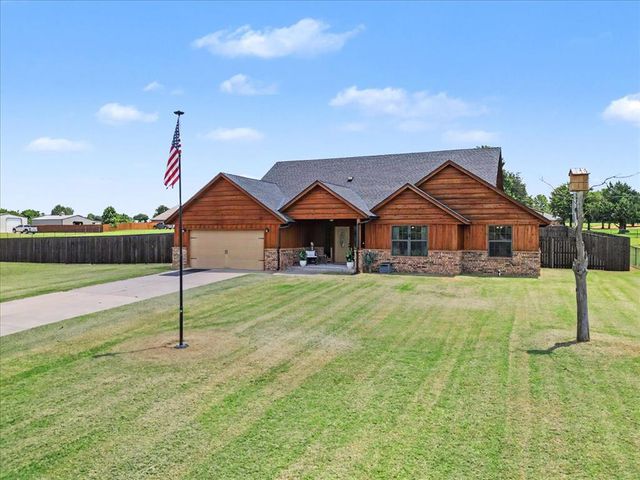 6122 Kitty Hawk Road, Blanchard, OK 73010