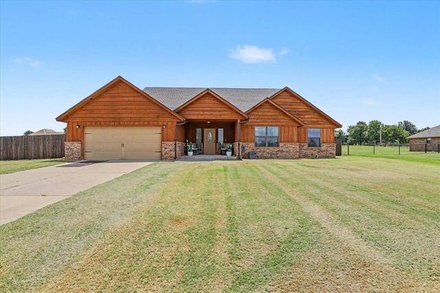 6122 Kitty Hawk Road, Blanchard, OK 73010