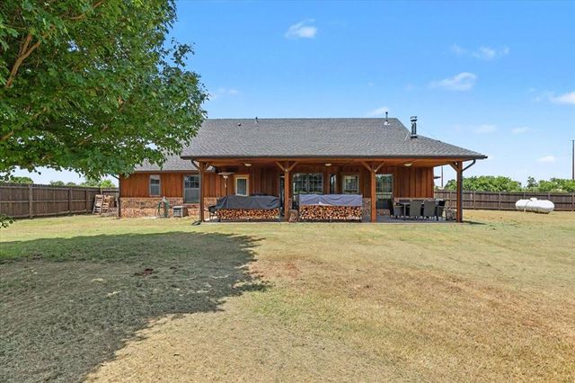 6122 Kitty Hawk Road, Blanchard, OK 73010