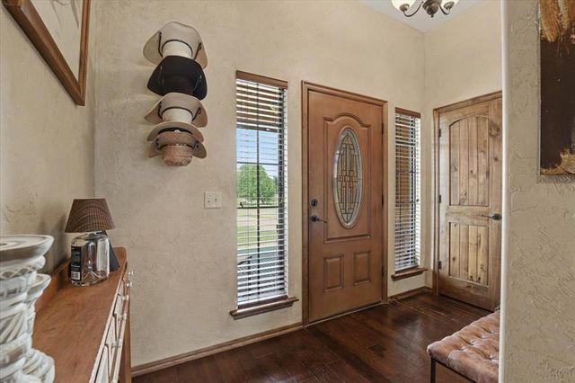 6122 Kitty Hawk Road, Blanchard, OK 73010