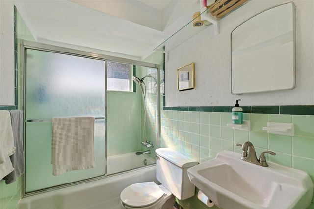 402 Philco DR, Austin, TX 78745
