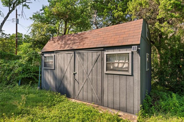 402 Philco DR, Austin, TX 78745