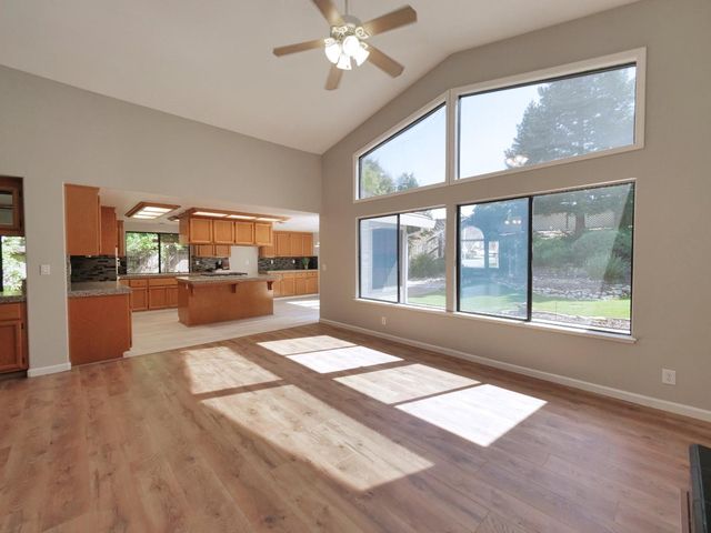 11864 S Carson Way, Gold River, CA 95670