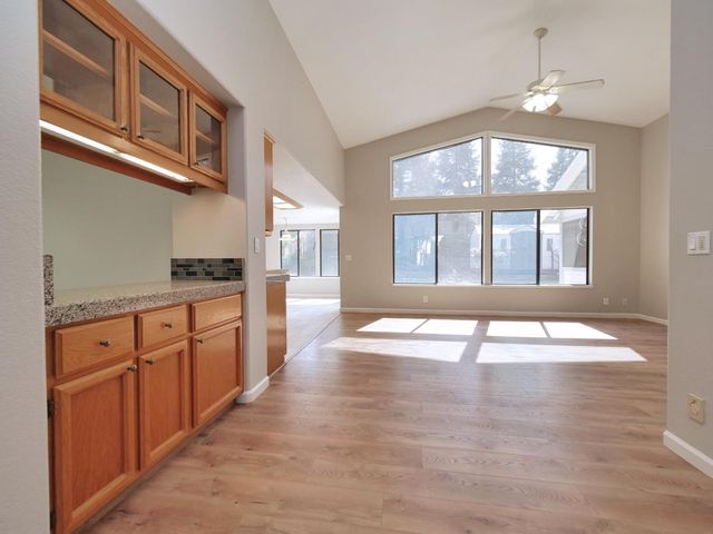 11864 S Carson Way, Gold River, CA 95670