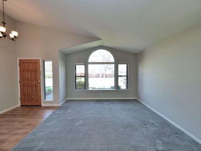 11864 S Carson Way, Gold River, CA 95670