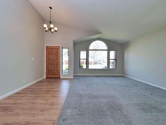 11864 S Carson Way, Gold River, CA 95670