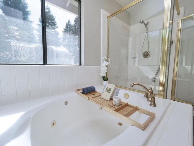 11864 S Carson Way, Gold River, CA 95670