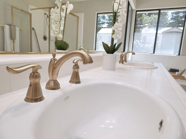 11864 S Carson Way, Gold River, CA 95670