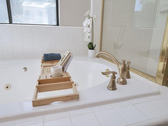 11864 S Carson Way, Gold River, CA 95670