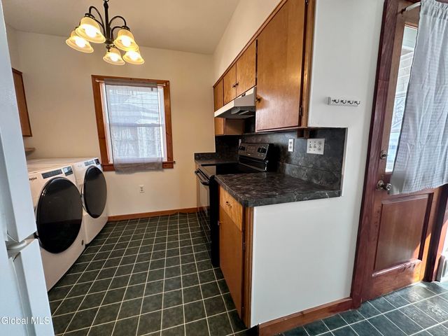 6 Marion Avenue, South Glens Falls, NY 12803