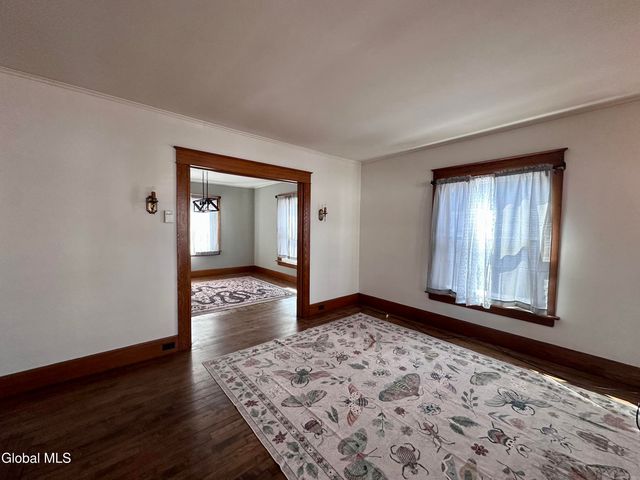 6 Marion Avenue, South Glens Falls, NY 12803