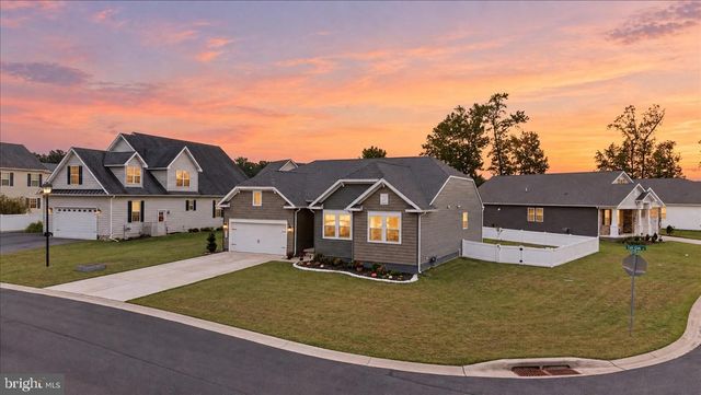 468 TALL OAK DR, Felton, DE 19943