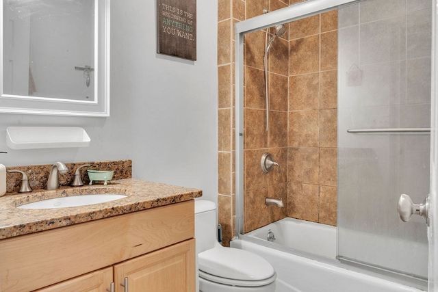 17 I St 3, Boston, MA 02127