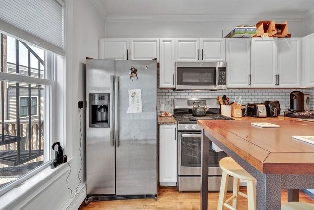 17 I St 3, Boston, MA 02127