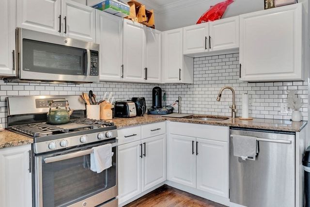 17 I St 3, Boston, MA 02127