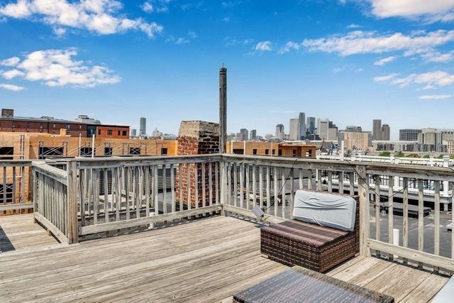 17 I St 3, Boston, MA 02127