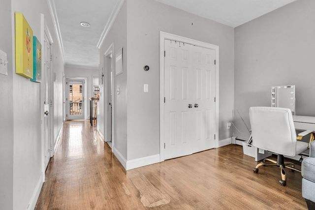 17 I St 3, Boston, MA 02127