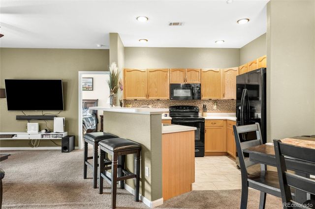 8374 S Holland Way 206, Littleton, CO 80128