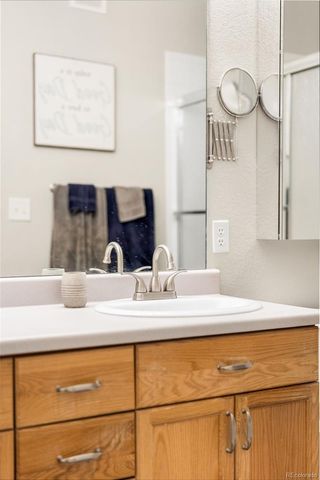 8374 S Holland Way 206, Littleton, CO 80128