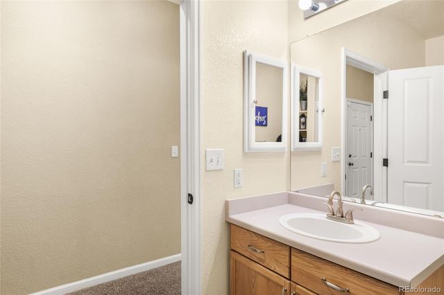 8374 S Holland Way 206, Littleton, CO 80128