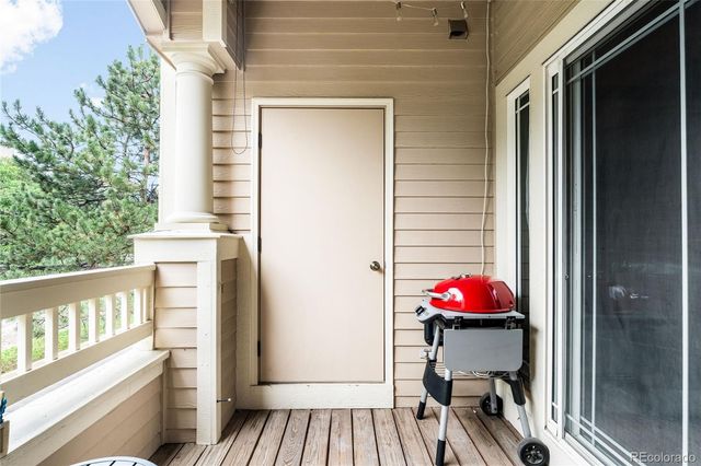 8374 S Holland Way 206, Littleton, CO 80128