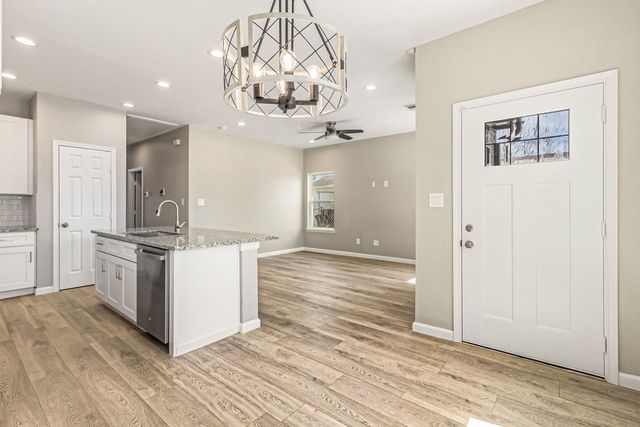 4645 Larkspur Street A, Houston, TX 77051