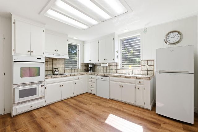 15880 Soda Springs Road, Los Gatos, CA 95033