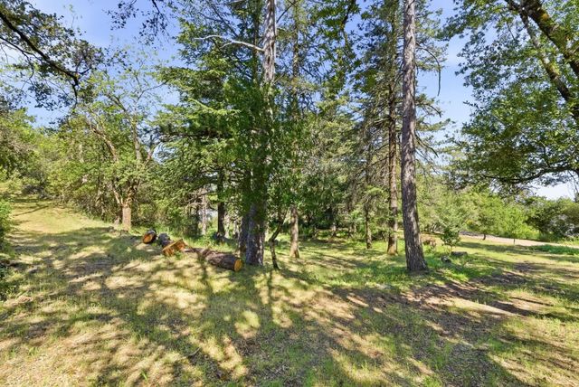 15880 Soda Springs Road, Los Gatos, CA 95033