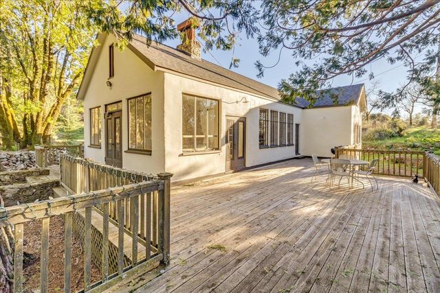 15880 Soda Springs Road, Los Gatos, CA 95033