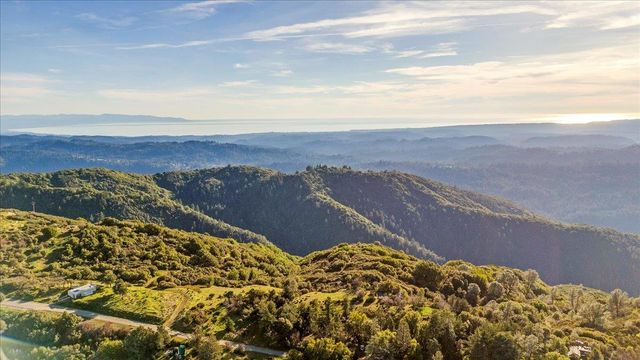 15880 Soda Springs Road, Los Gatos, CA 95033