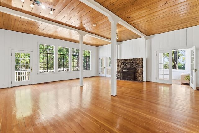 15880 Soda Springs Road, Los Gatos, CA 95033