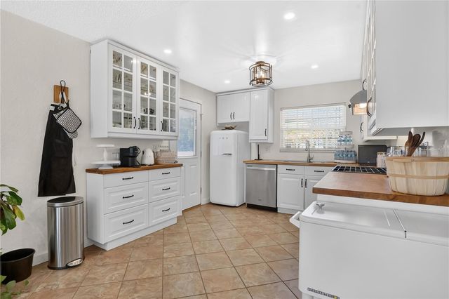 10431 KINGBROOK LANE, Orlando, FL 32821