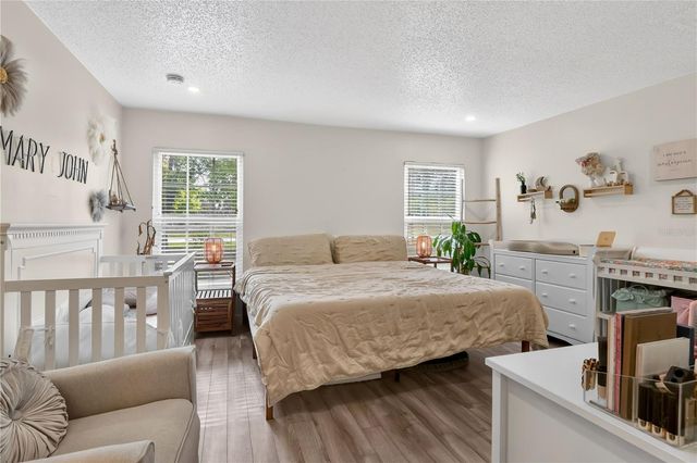 10431 KINGBROOK LANE, Orlando, FL 32821