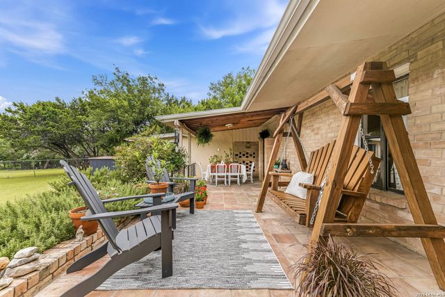 8433 Oak Thicket, San Antonio, TX 78255