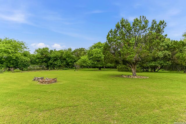 8433 Oak Thicket, San Antonio, TX 78255