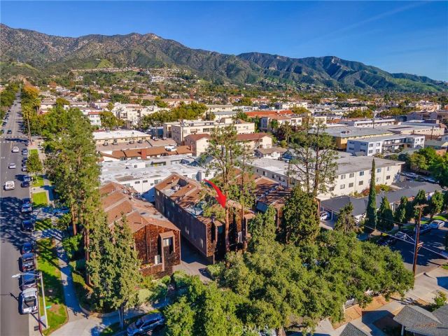 330 N 5th Street, Burbank, CA 91501