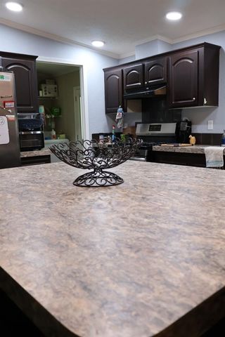 9028 WEST STREET, Brooksville, FL 34601