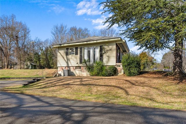 2301 Bellview Road, Anderson, SC 29621
