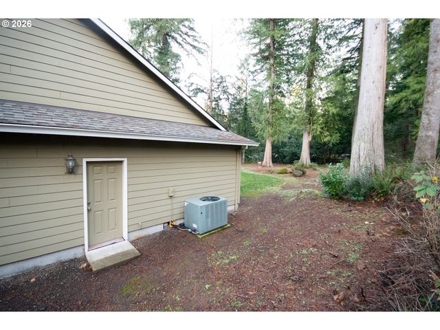 19784 E VICTORY Ln, Sandy, OR 97055