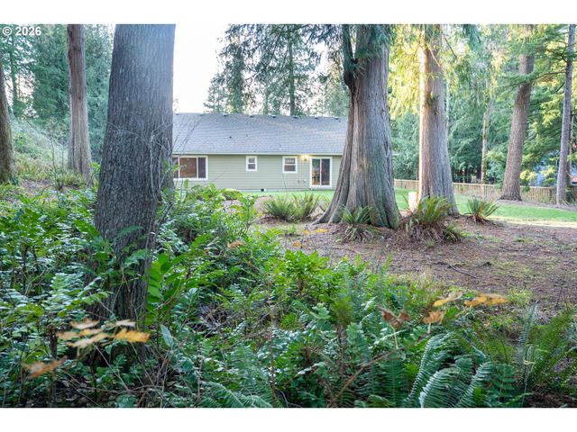 19784 E VICTORY Ln, Sandy, OR 97055