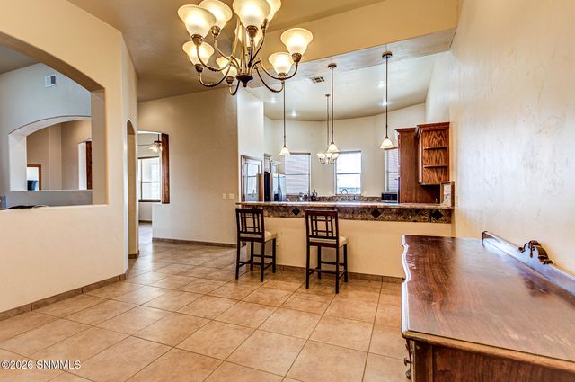 2028 Sandhill Road, Las Cruces, NM 88012
