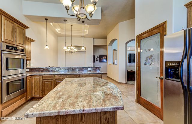2028 Sandhill Road, Las Cruces, NM 88012