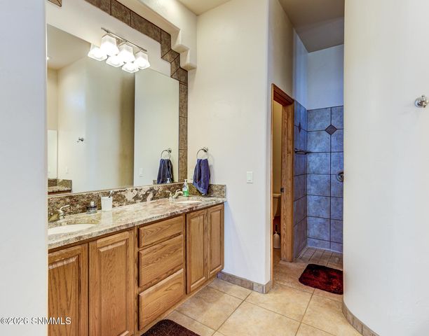 2028 Sandhill Road, Las Cruces, NM 88012