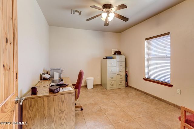 2028 Sandhill Road, Las Cruces, NM 88012