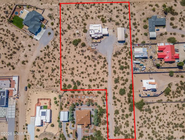 2028 Sandhill Road, Las Cruces, NM 88012