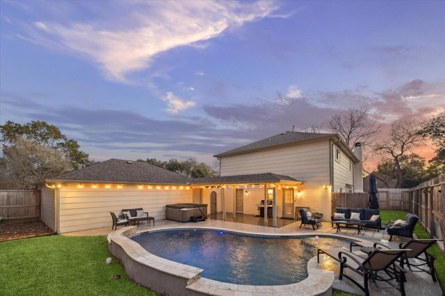 11846 Westmere Drive, Houston, TX 77077