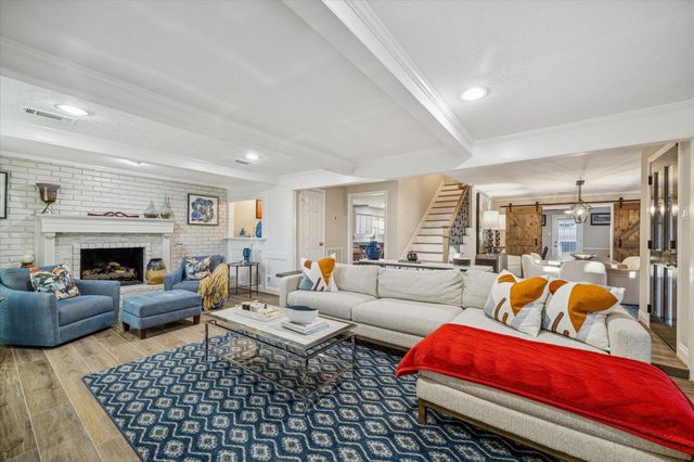 11846 Westmere Drive, Houston, TX 77077