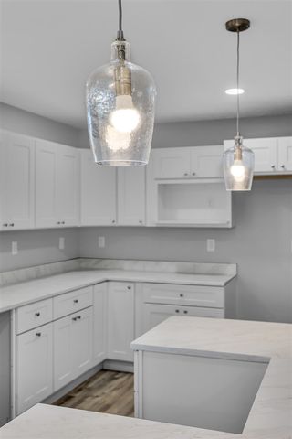 1422 Cooper Street, Jackson, MI 49202